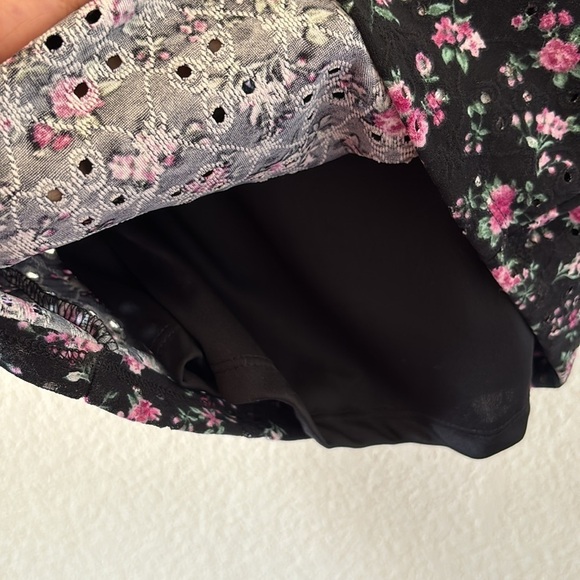 Floral print Dress Size Small NEW - Picture 4 of 9